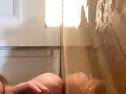 -AngelAri-