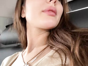 Alina_Vibe_Me