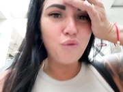 Онлайн-эровидеочат с KROSHKA_N на BongaCams 2024-06-19 15_49