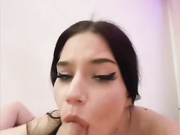 mesexuality - умничка делает глубокий горловой минет парню