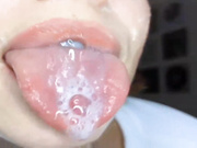 katerinchik обслюнявила себя всю