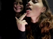 девки за гаражами