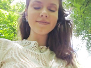 lilo_princess,без трусиков,в парке