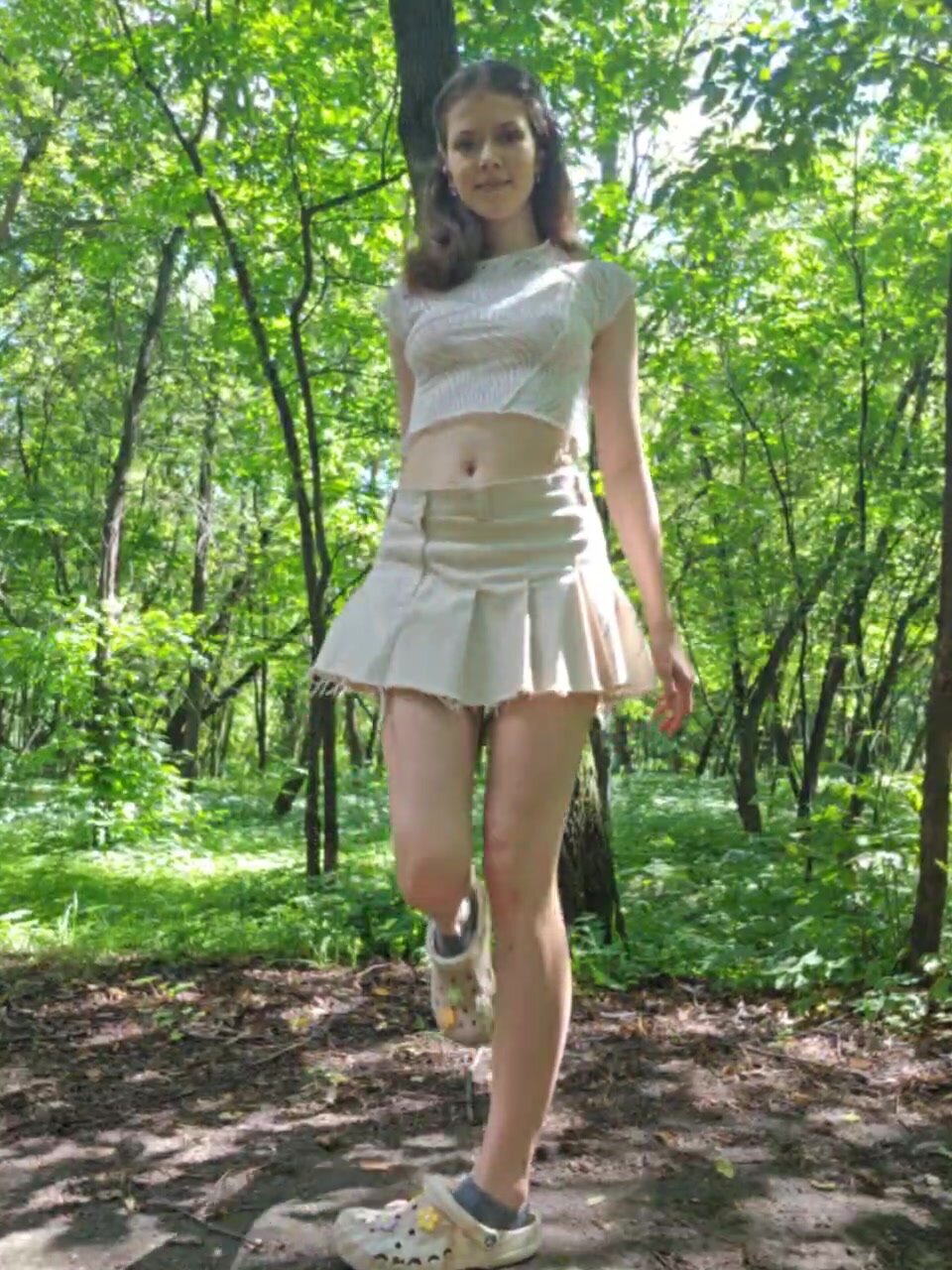 lilo_princess,без трусиков,в парке