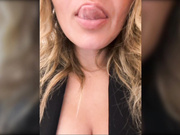 _Lasker_шоу на работе в туалете-3