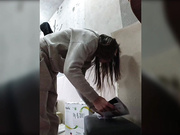 Konfeta-1 шоу в темных колготках на работе