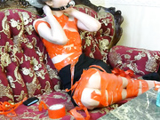 keyto (связала себя скотчем)