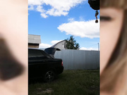 Vanilla_sexy беременная в колготках во дворе