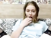 ДЕВИЦА ДРОЧИТ