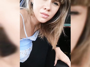 Vanilla_sexy в колготках в тачке