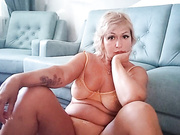 Секс видеочат с JudyOSweet онлайн на Runetki.live 2024-08-03 09_36