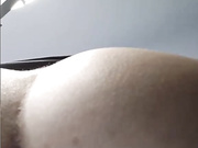 CherrySweet сидит на лице