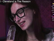 Suk_ki - вылизывает прозрачный дилдо