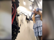 ALVUWKA в примерочной-2