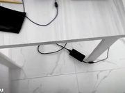 ДЕВИЦА ОТСОСАЛА