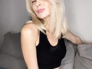 Онлайн-эровидеочат с -Molly- на BongaCams 2024-08-20 14_53
