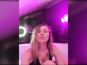 DianaMurr в ванной