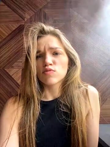 porn_corn в кафе