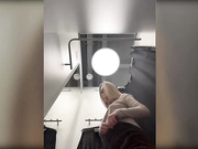 ParisHill в примерочной-3