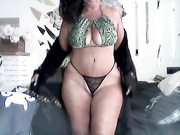 Онлайн-эровидеочат с BlackMooon на BongaCams 2024-09-08 10_23
