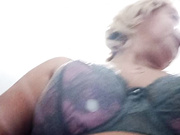 Секс видеочат с EmilyFanks онлайн на Runetki.live 2024-09-13 09_30