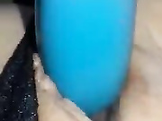 ДЕВИЦА ДРОЧИТ