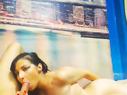 Минет от брюнетки