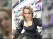 Markkizaa стрим в колготках на работе