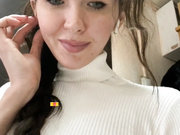 Cute-Anya(EVERGLOW) апскирт на работе-39