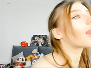 dolly-ll - гибкая киска попкой к верху