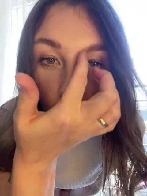 Онлайн-эровидеочат с Alya_bc на BongaCams 2024-09-17 10_40