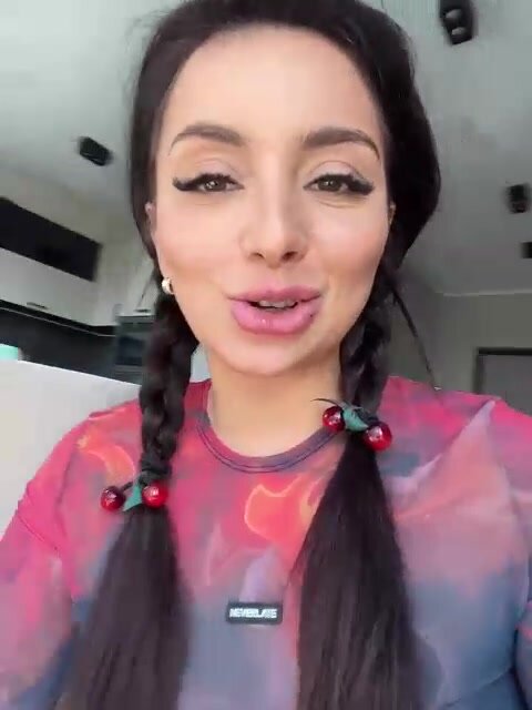 Онлайн-эровидеочат с Gypsy_Girl на BongaCams 2024-10-03 11_20