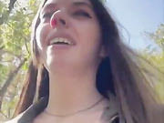 -TATUHA- показывает грудь незнакомцу