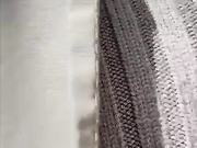 -TATUHA- показывает грудь незнакомцу