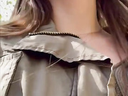 -TATUHA- показывает грудь незнакомцу