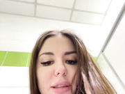 Alina_Vibe_Me