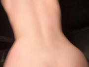 -The-sweet-couple- трахнул молодую соску в тачке