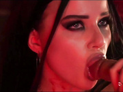 MiniNika минет в образе