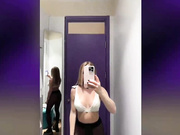 Di-FM в примерочной-5