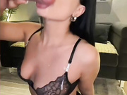 Nika_WOW - секс-красотка в маске и её слюнявый минет