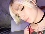 Stargazzzm - зажигательная блондинка со своим любимым членом