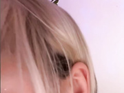 Stargazzzm - зажигательная блондинка трахает свою киску и сидит на твоём лице