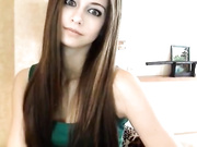 KATRINADOLLX танцует