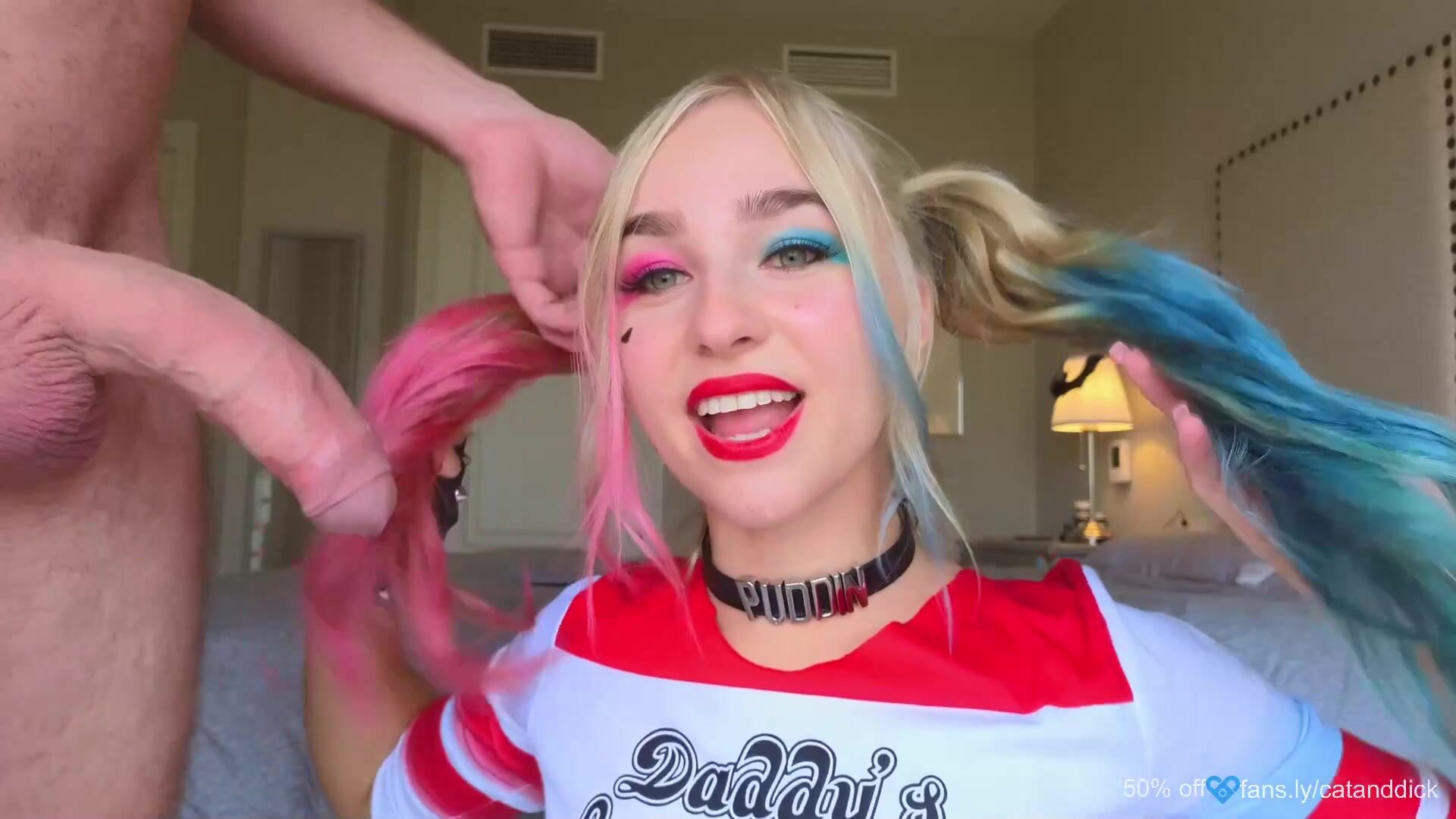 Catanddickxxxs трахнул харли квин