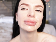 Alexa_Alex_Liepa