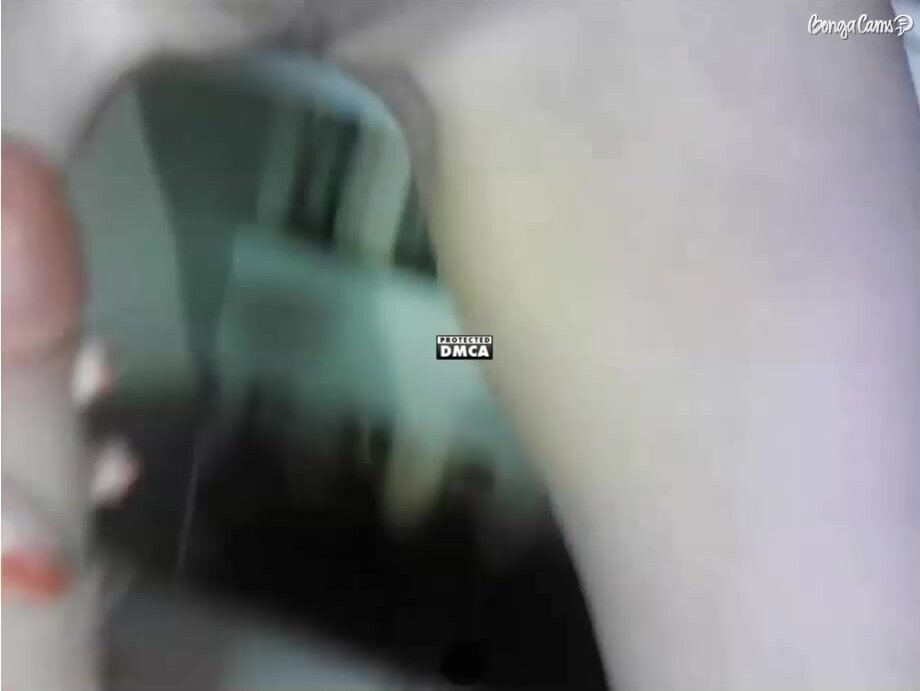 Mariakka садится на дилдо