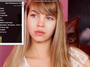 Молоденькая Dana теребит письку