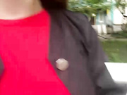 ShyAlika лижут соски на улице