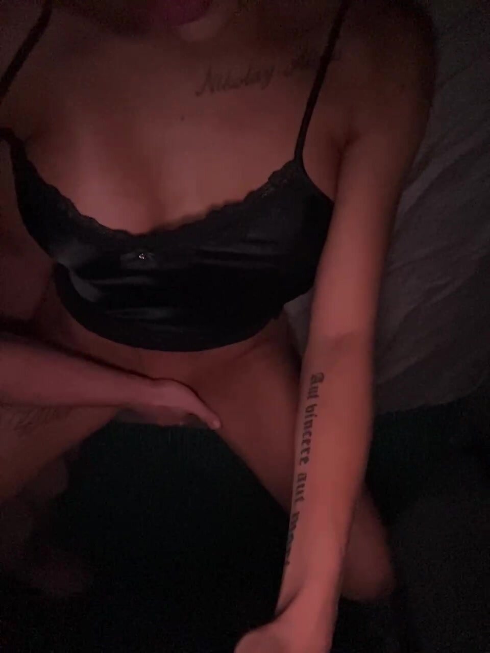 tereza01-1 ебарь ласкает