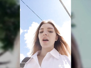 EleanoraStevenson на публике под юбкой